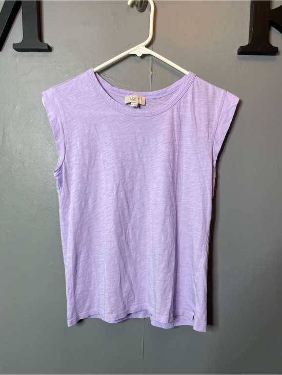 LOFT Tops - LOFT Lavender‎ Sleeveless Crewneck cotton Top size XS